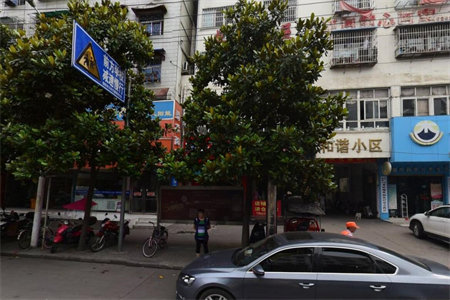 东平佛山小学华龙西苑4室2厅2卫99万150m2好楼层分期